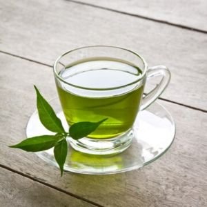 Many skin care products contain green tea extracts because it has anti-inflammatory and antioxidant properties. 