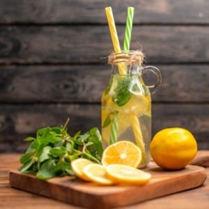 Lemon juice has many skin-friendly properties as its application promptly brightens the complexion giving the skin shine and glow